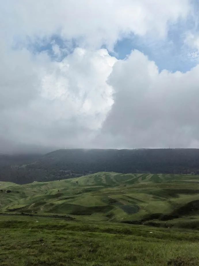 灏忓ぉ灞遍夯鐢板箔鏅尯浜戞捣,楹荤敯宀皬澶╁北璺ソ璧颁箞