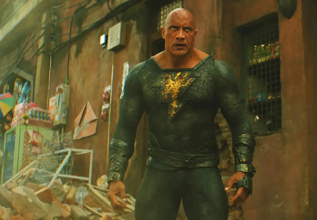 巨石强森主演的黑亚当正式上线,巨石强森超燃力作黑亚当