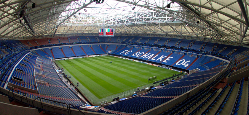 英法德西意低级别足球联赛,欧洲足坛十大震撼球场