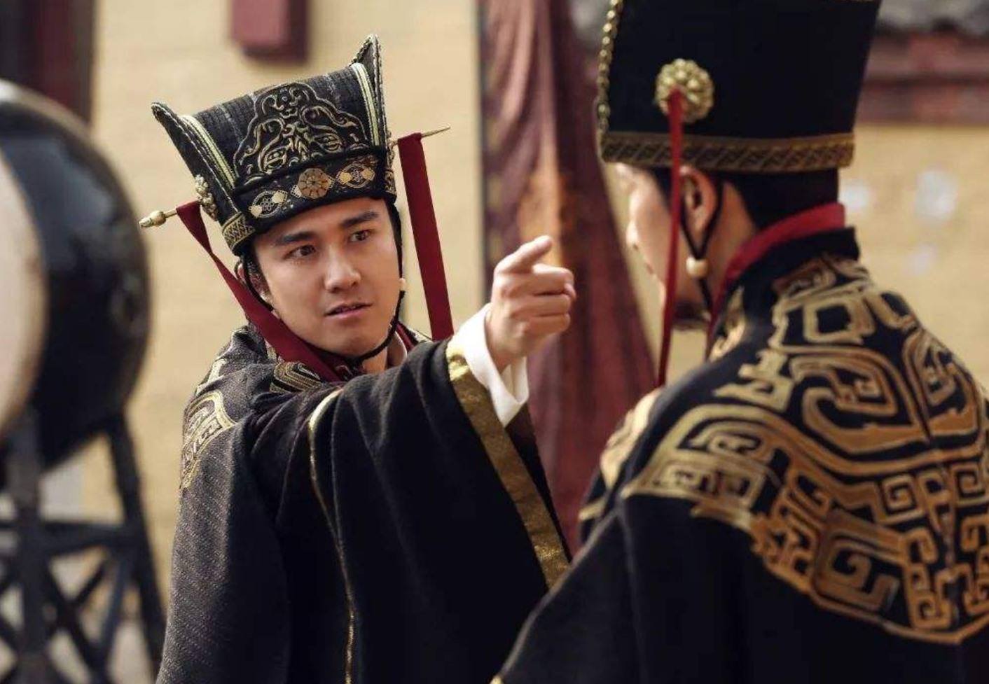 曹丕演员演技炸裂瞬间,曹丕演技炸裂军师联盟