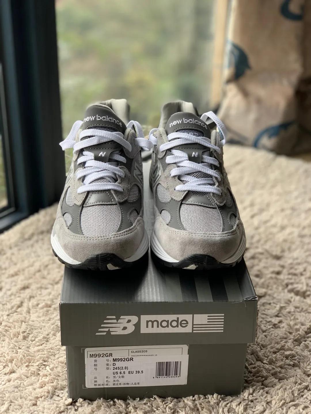 newbalance992穿搭,newbalance羽绒服真假辨别