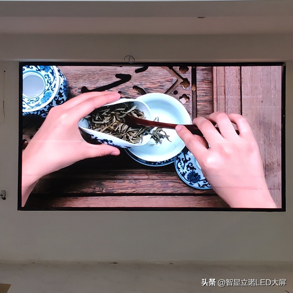 p3led显示屏多少钱一平方,室内led显示屏多少钱一平方