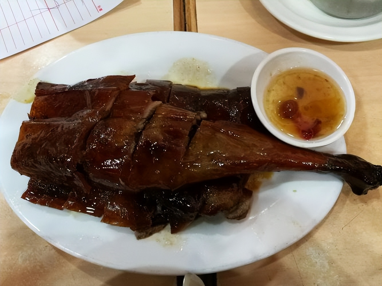 香港烧鹅店打游客后续,内地游客与香港烧鹅店