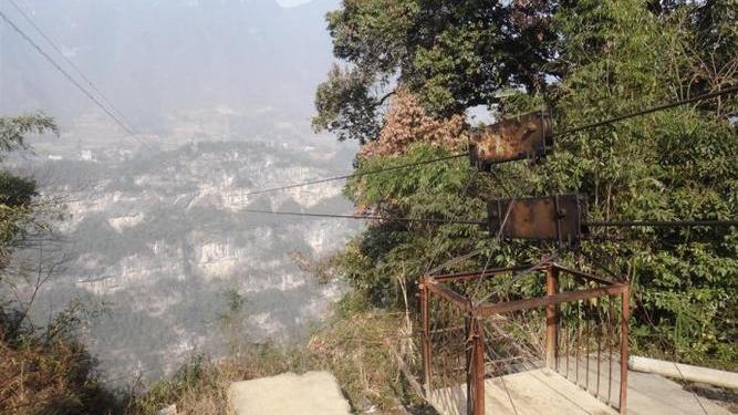 你一定去过许多迷人或神奇的地方,中国境内最值得去的三个地方