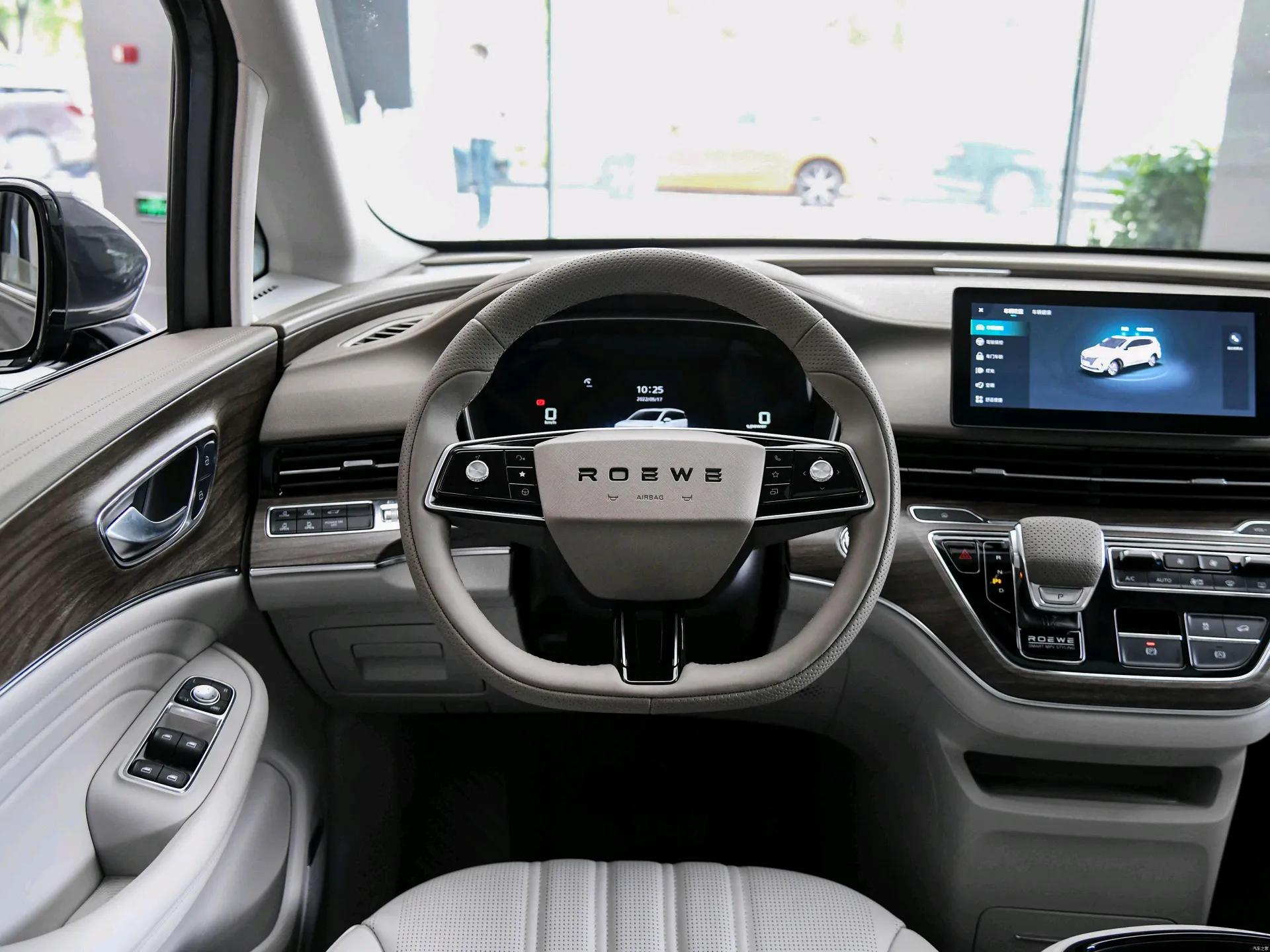 荣威imax8ev安全纯电舒适,2023款荣威imax8安全性