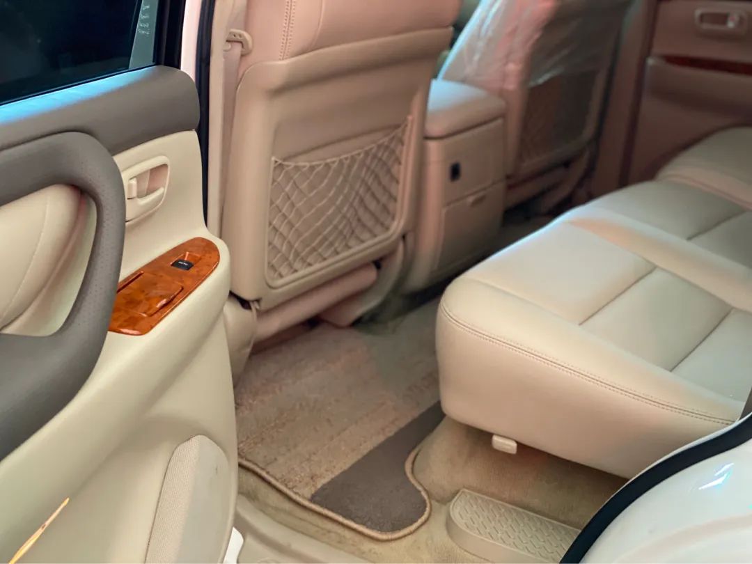 陆巡lc100中控台翻新视频,陆巡lc100内饰翻新