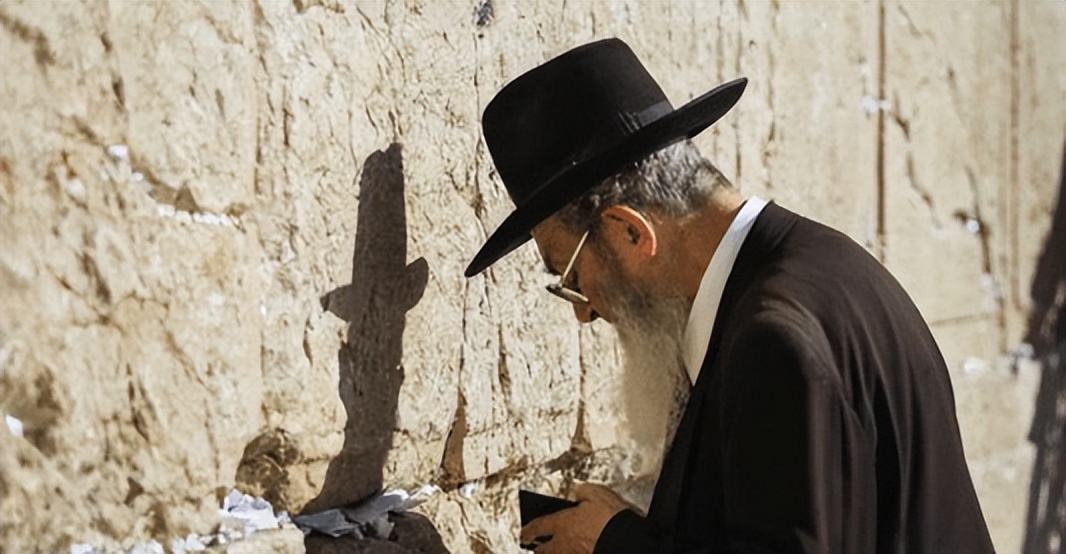 犹太人当年究竟做错了什么,犹太人做了哪些细思极恐的事