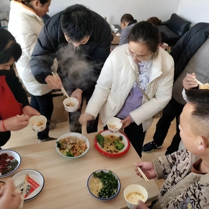 “培训餐饮技术助力乡村振兴”郑州碧兔喜商贸有限公司一直在路上