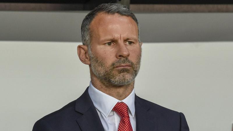 英超最佳阵容曼联八人入选,曼联传奇阵容11人