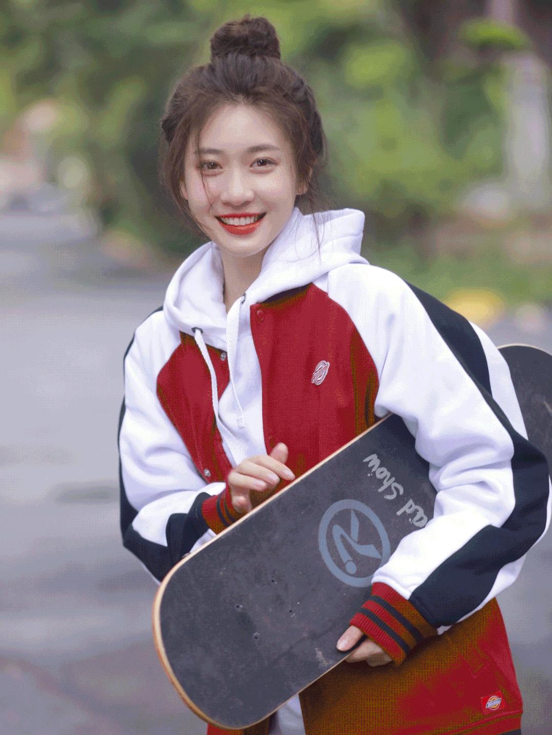 冬天穿什么长款外套保暖又时尚,秋冬厚外套这样选保暖又好看