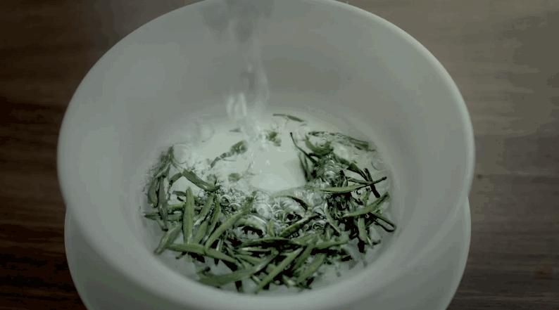 谷雨时节喝谷雨茶的寓意,过了谷雨的茶有什么区别