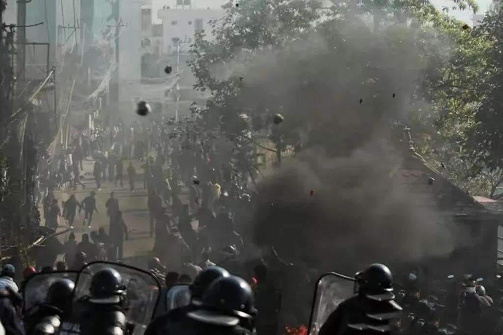 尼泊尔高山集市,尼泊尔被称为高山之国