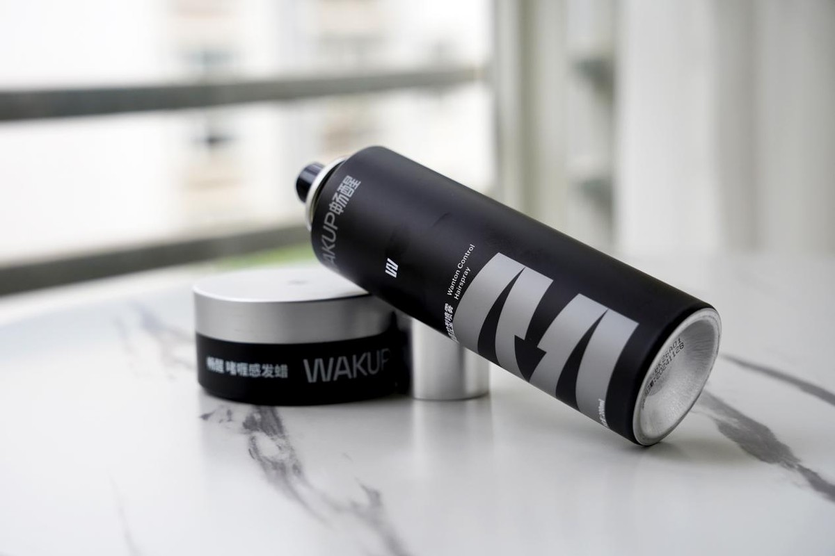 发质干枯毛躁去理发店怎么改善,没洗头怎么用发胶发蜡打理发型