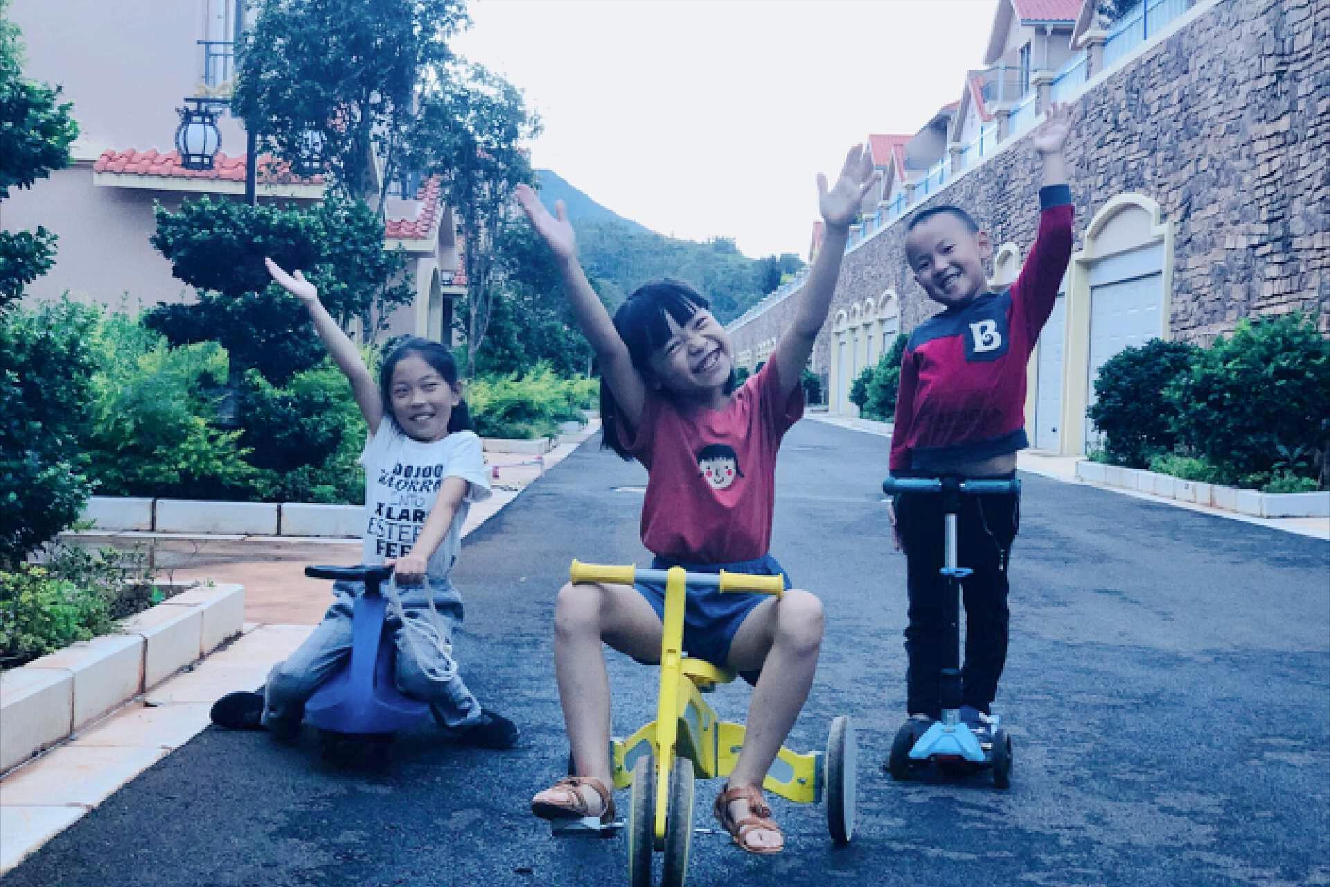 暑假父母上班孩子没人带,暑假家长都要上班孩子怎么办