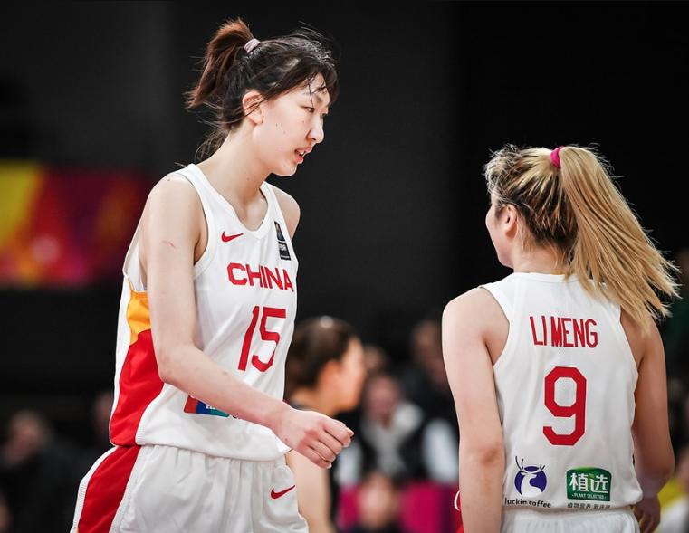 日本打爆澳大利亚，中国女篮半决赛对手出炉：韩澳胜者