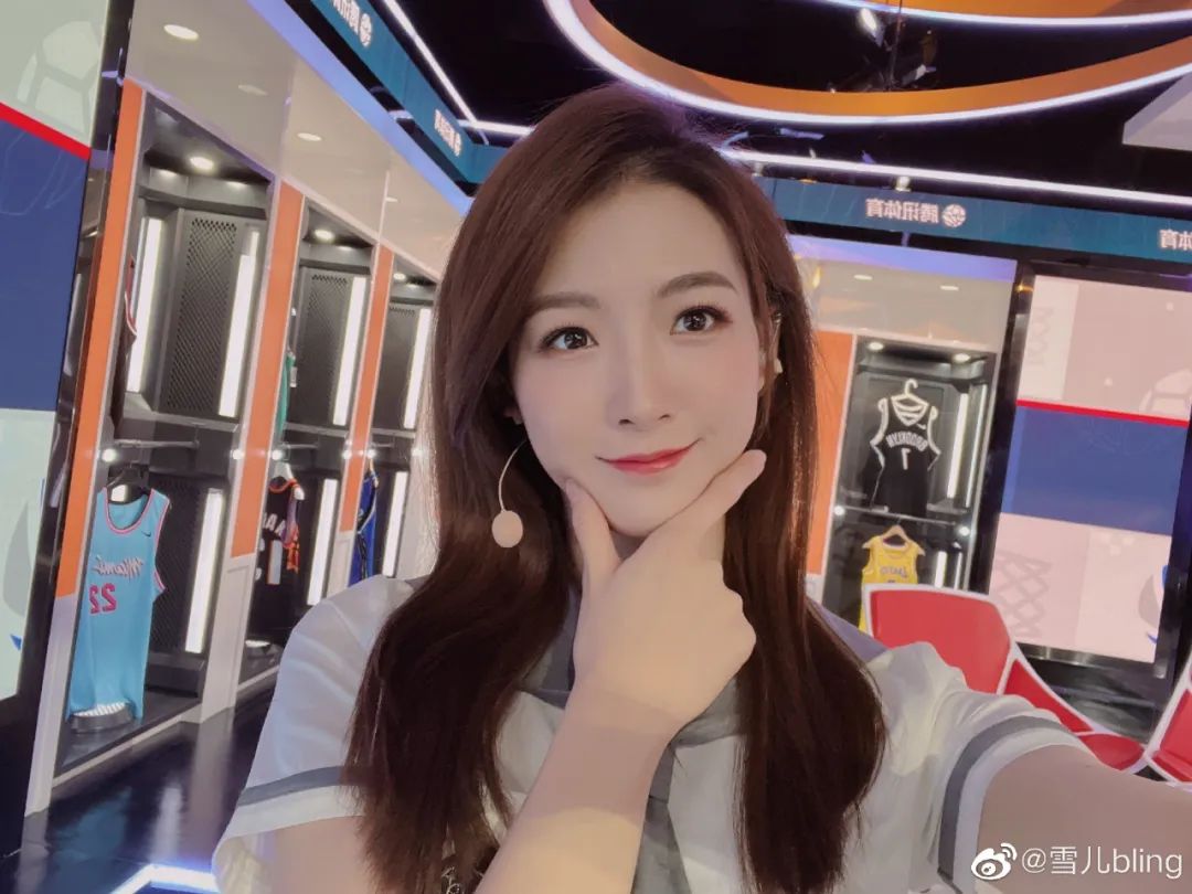 馋了！馋了！雪儿这腿谁看不迷糊啊