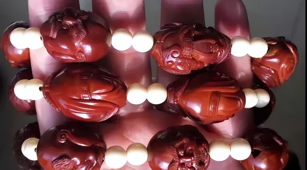 盘玩出来最好看的几种手串,文玩手串快速包浆上色