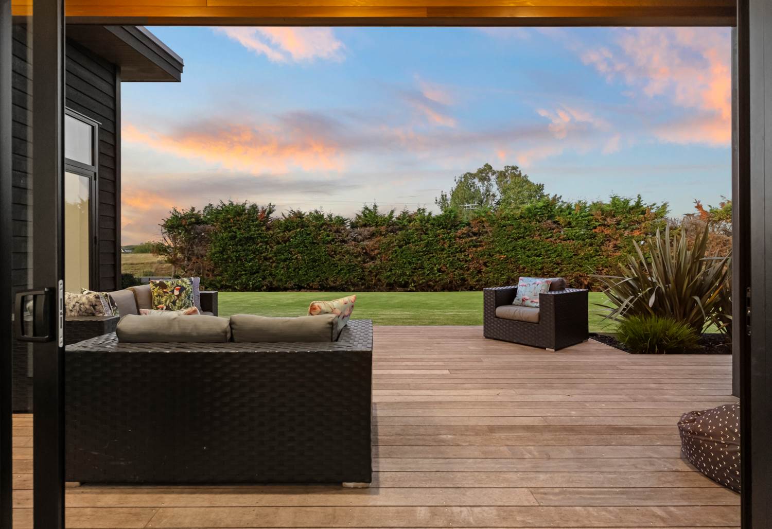 新西兰华人的生活视频,新西兰华人华侨生活