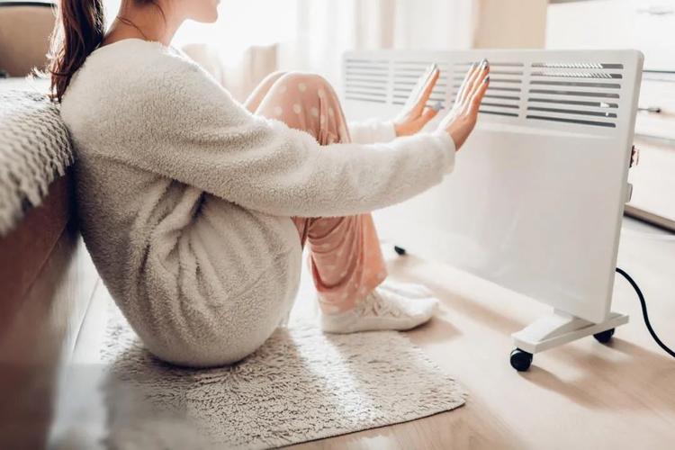 生双胞胎的女人是双子宫吗,女性双子宫正常吗