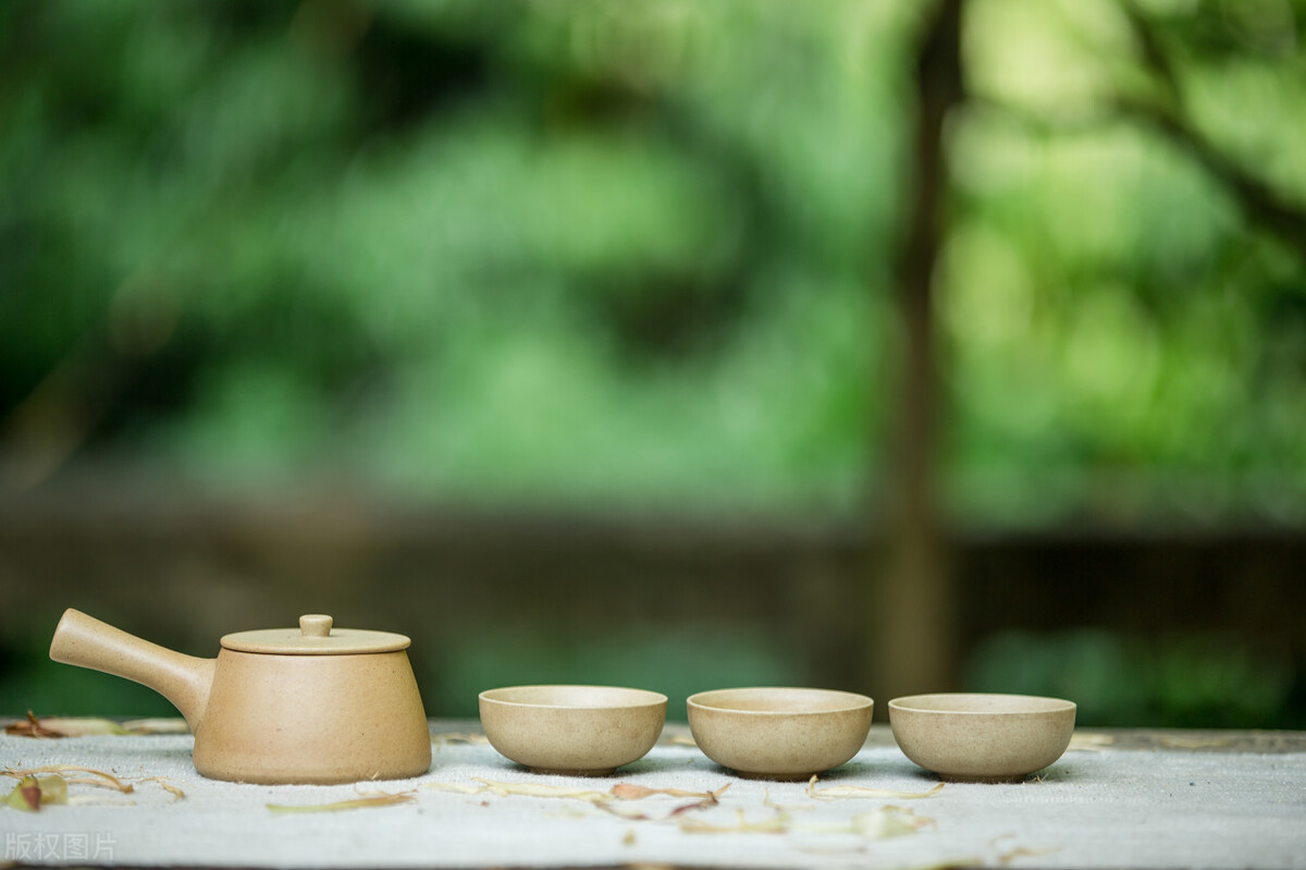 回顾2015这一年的散文,一部深情隽永底蕴悠长的散文集