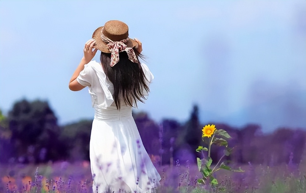 生物酶洗衣服怎么样,如何拯救被染色的白色衣服