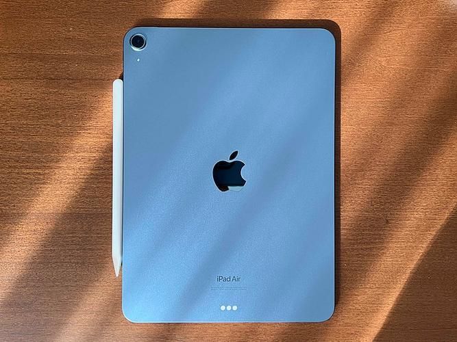 二手平板电脑华为,二手苹果11和华为mate30pro哪个好