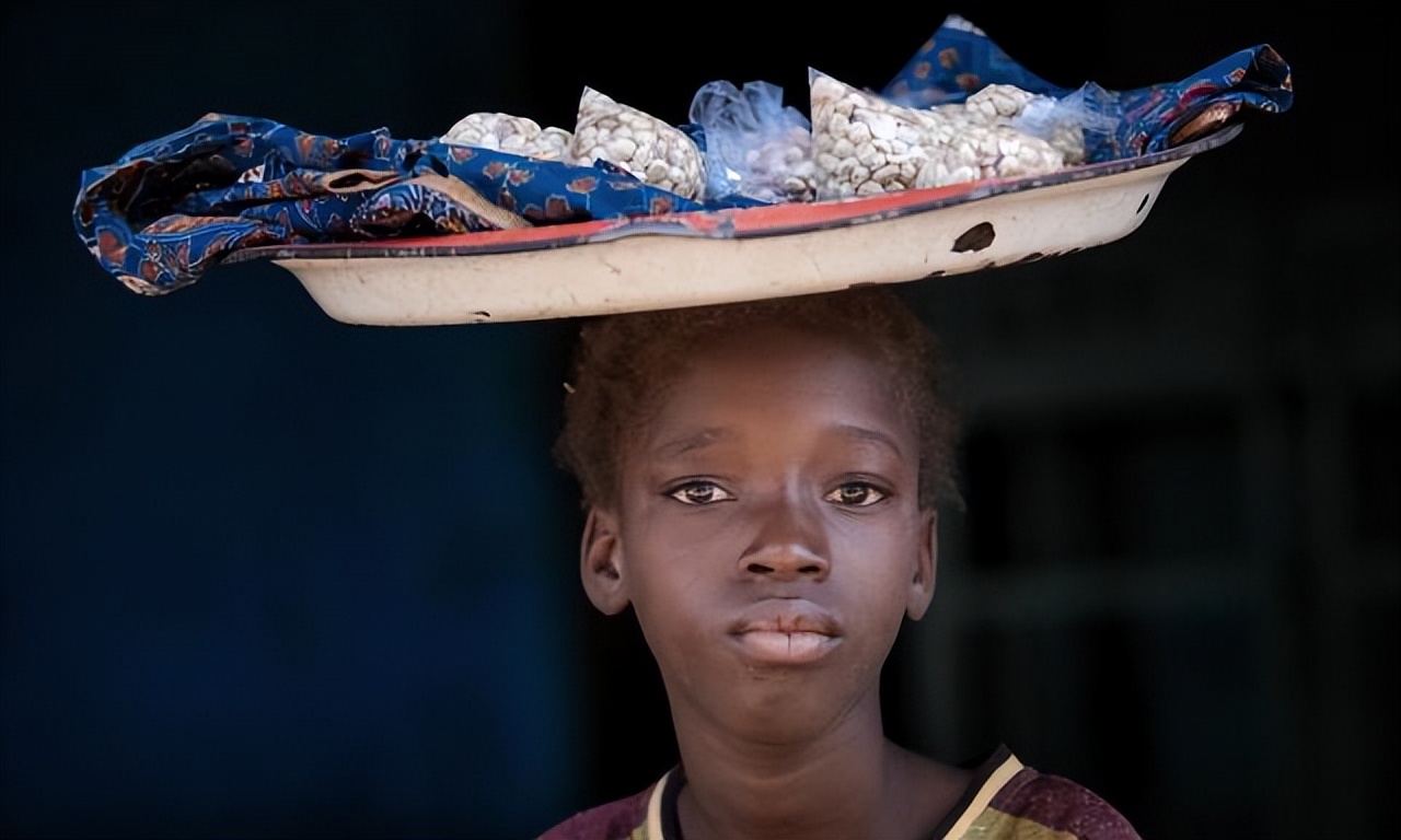 7年前非洲女大学生远嫁山西农村，生下混血女儿，如今生活怎么样