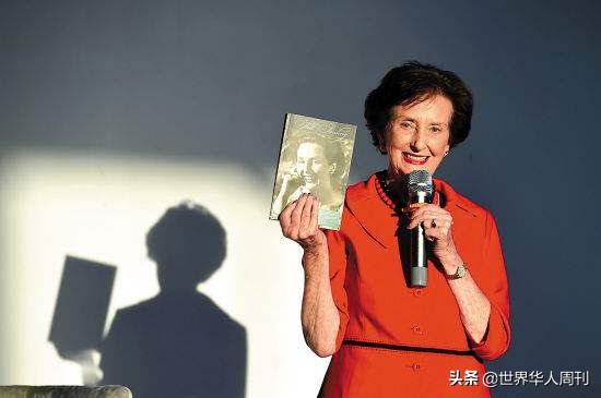 拒绝好莱坞男神，是赫本的闺蜜，培养27位世界冠军，94岁依旧优雅