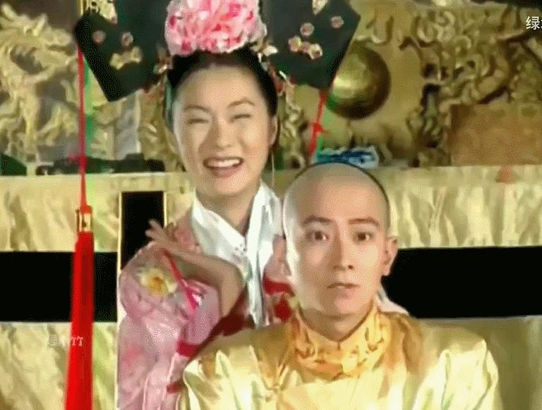 年年传她自杀，你们是多想她死啊？