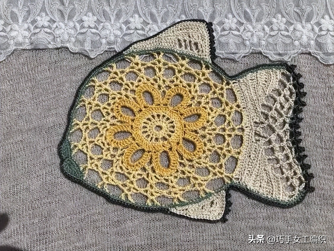 她只用零线就把鱼钩出了百变的花样，还超实用，真是太聪明了！