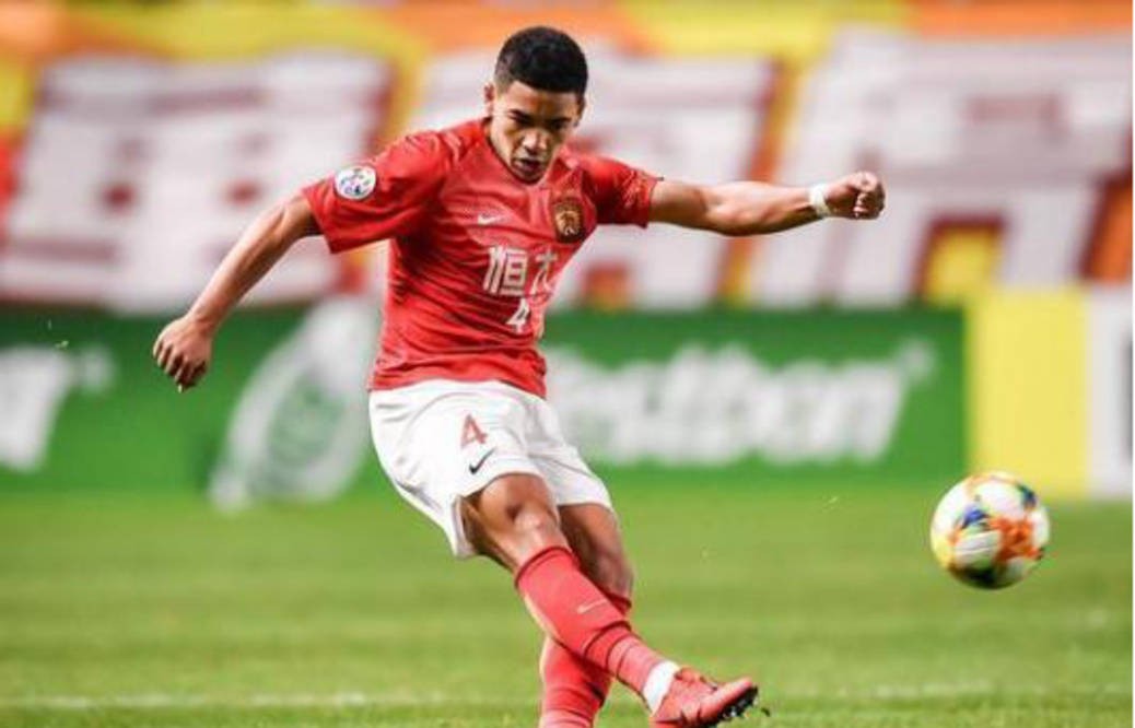 中超年年搞“归化”,为什么没有大牌球星?