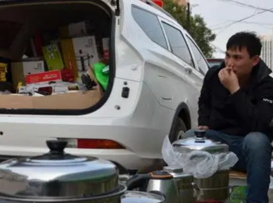 旧手机换刀换盆安全吗,千万不要用旧手机换菜刀