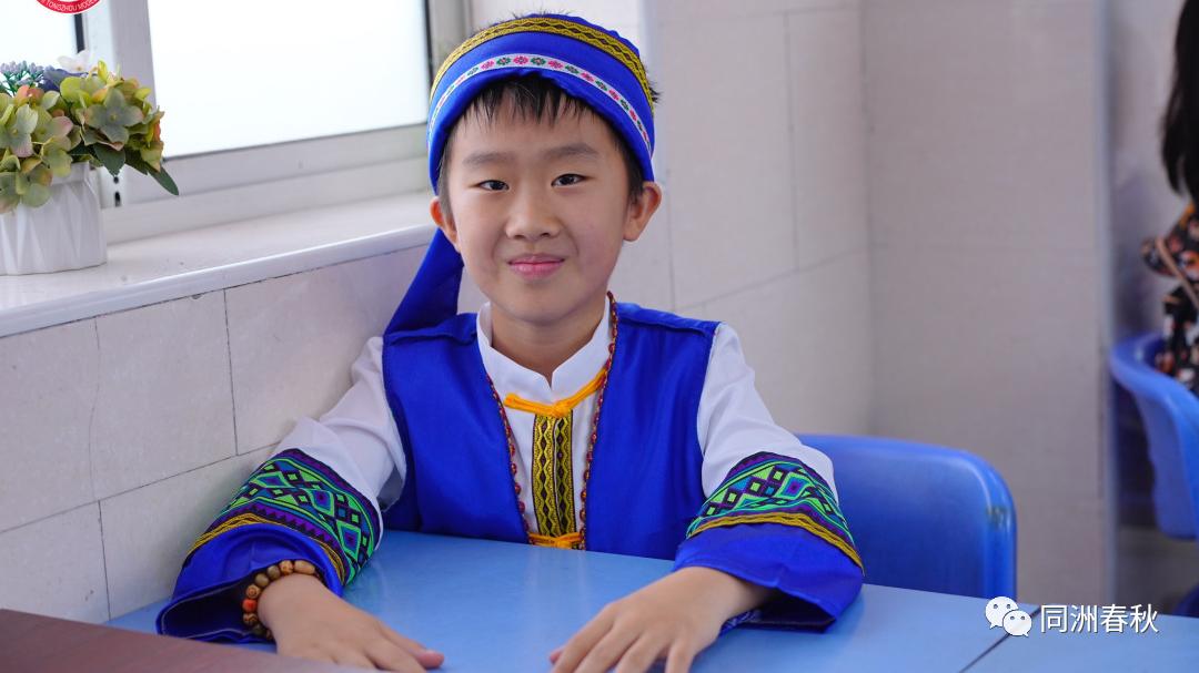 首届56个民族服饰创意大赛,五十六个民族服饰展介绍