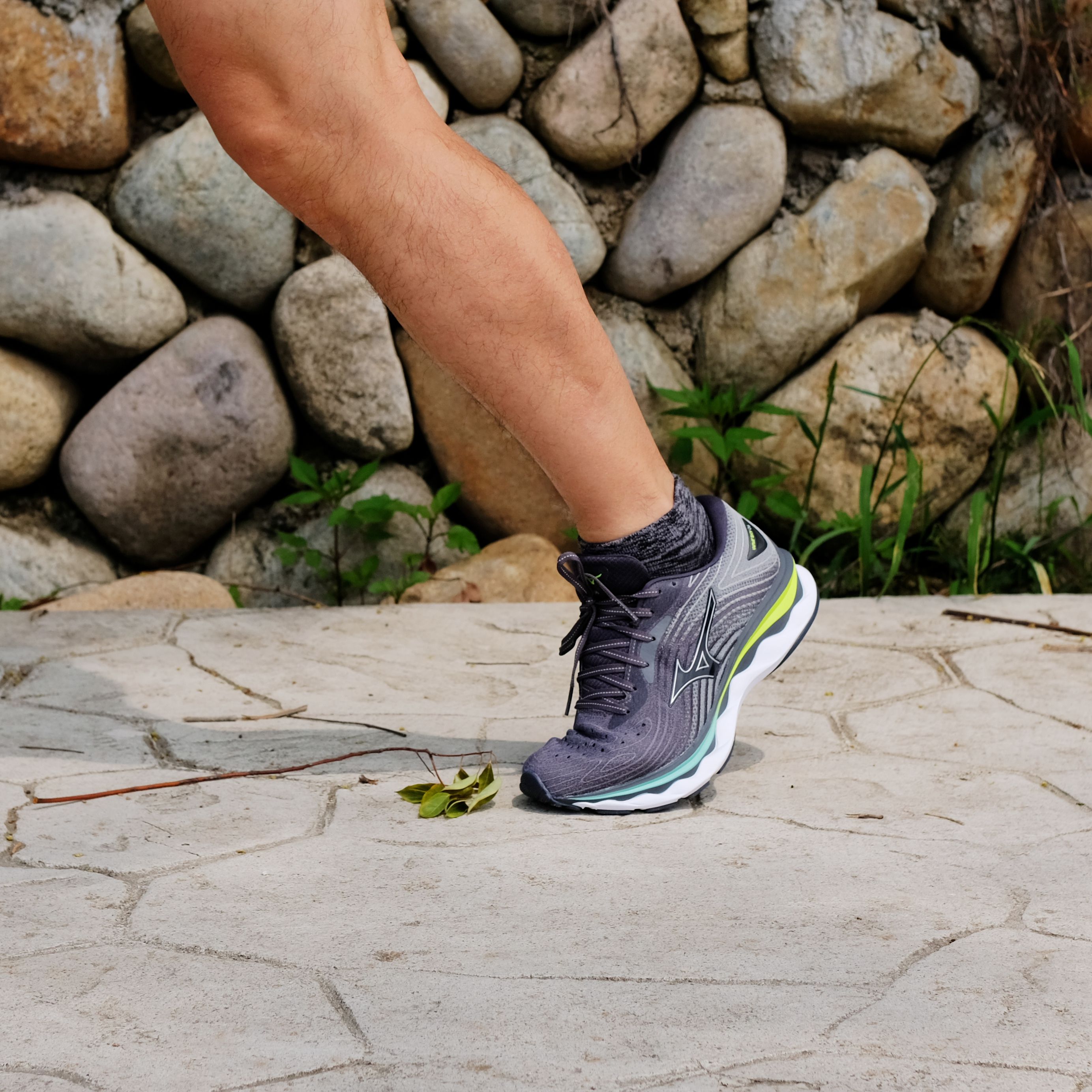 美津浓支撑跑鞋wavehorizon6,美津浓跑鞋waveridergtx怎么样