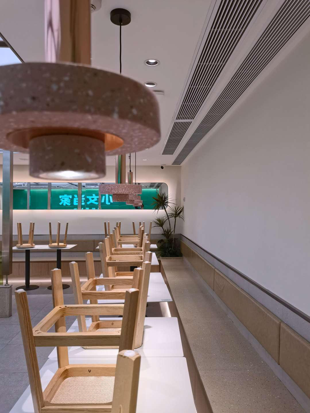 轻松易筑,小女当家中式快餐店经营模式