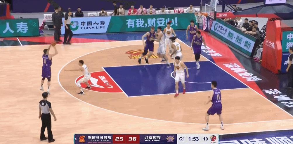 兰兹博格压哨绝杀解说,兰兹博格单节14分