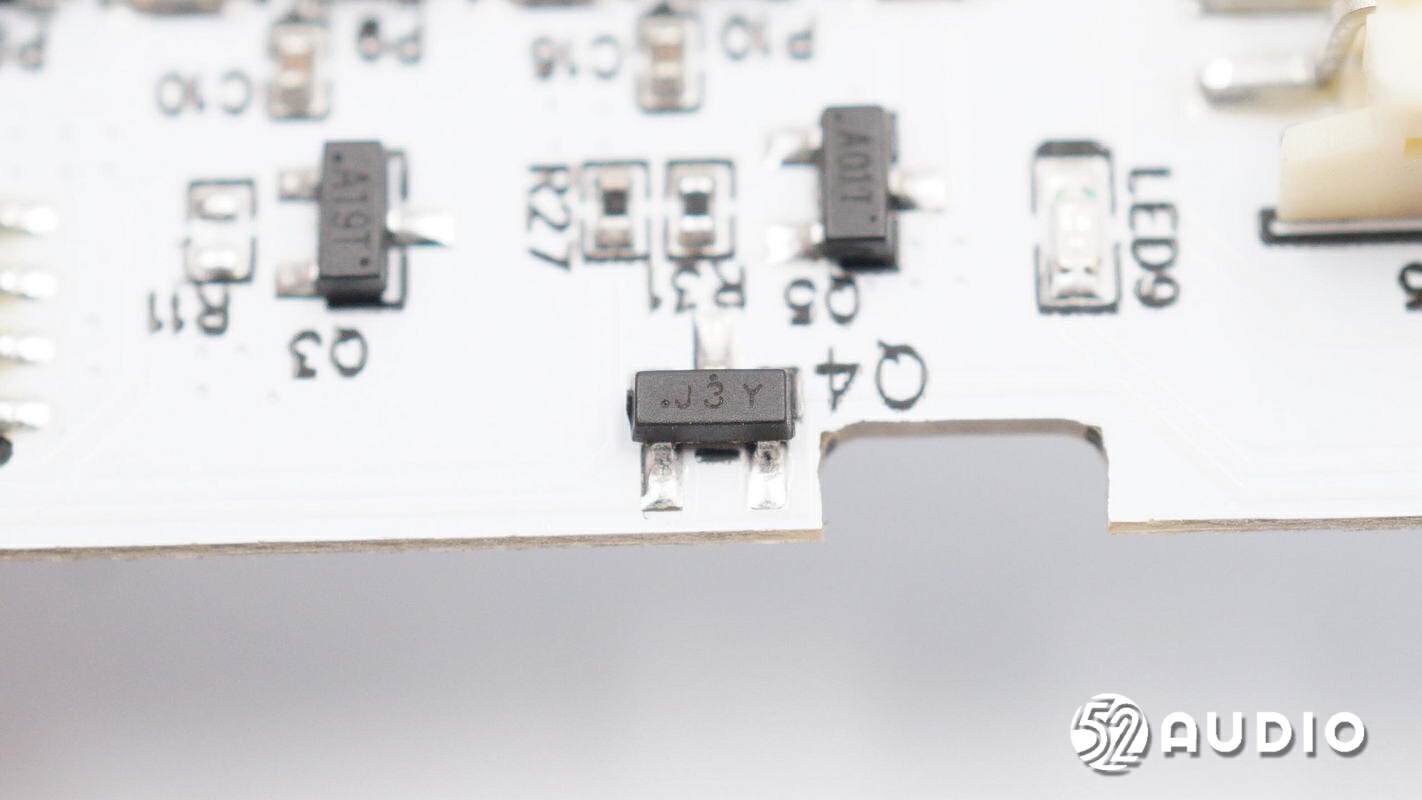 纳拓12合一雷鸣手电筒使用说明,纳拓户外雷鸣手电拆解方法