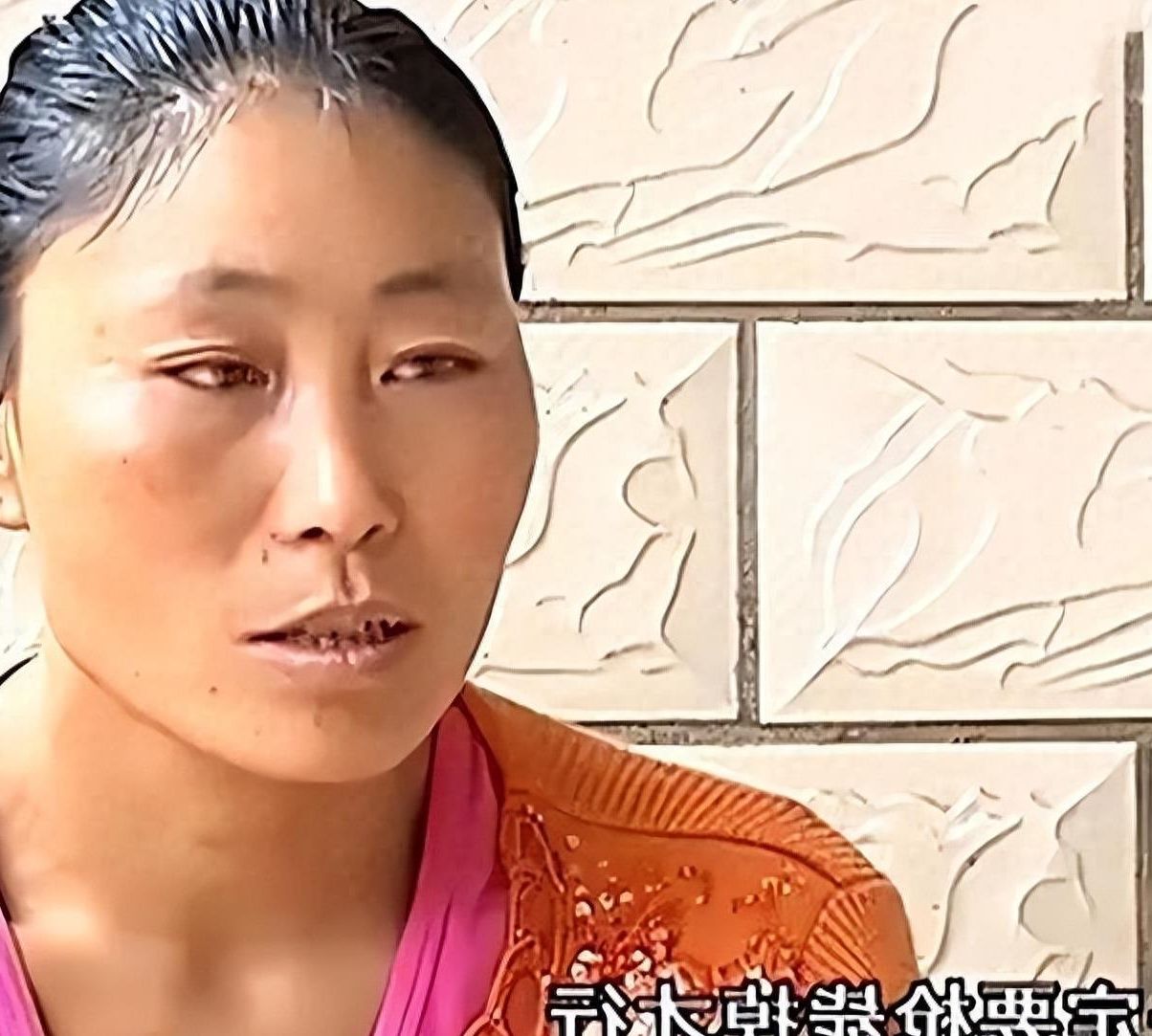 南宁一摊贩被殴打后晕倒处理结果,小伙吃路边摊昏迷不醒