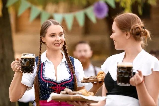 在慕尼黑喝啤酒,在慕尼黑喝什么啤酒