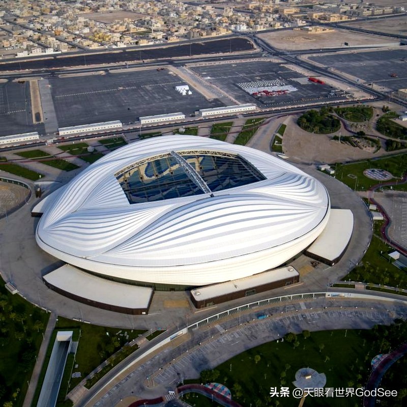 鍗″灏斾笘鐣屾澂鐞冨満绗竴瑙嗚,鍗″灏斾笘鐣屾澂鐞冨満澶滈棿鍥剧墖楂樻竻