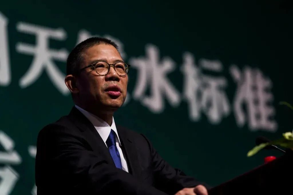 年赚百亿，却2次*身卖**！称霸广东的老字号，输给了昔日死敌