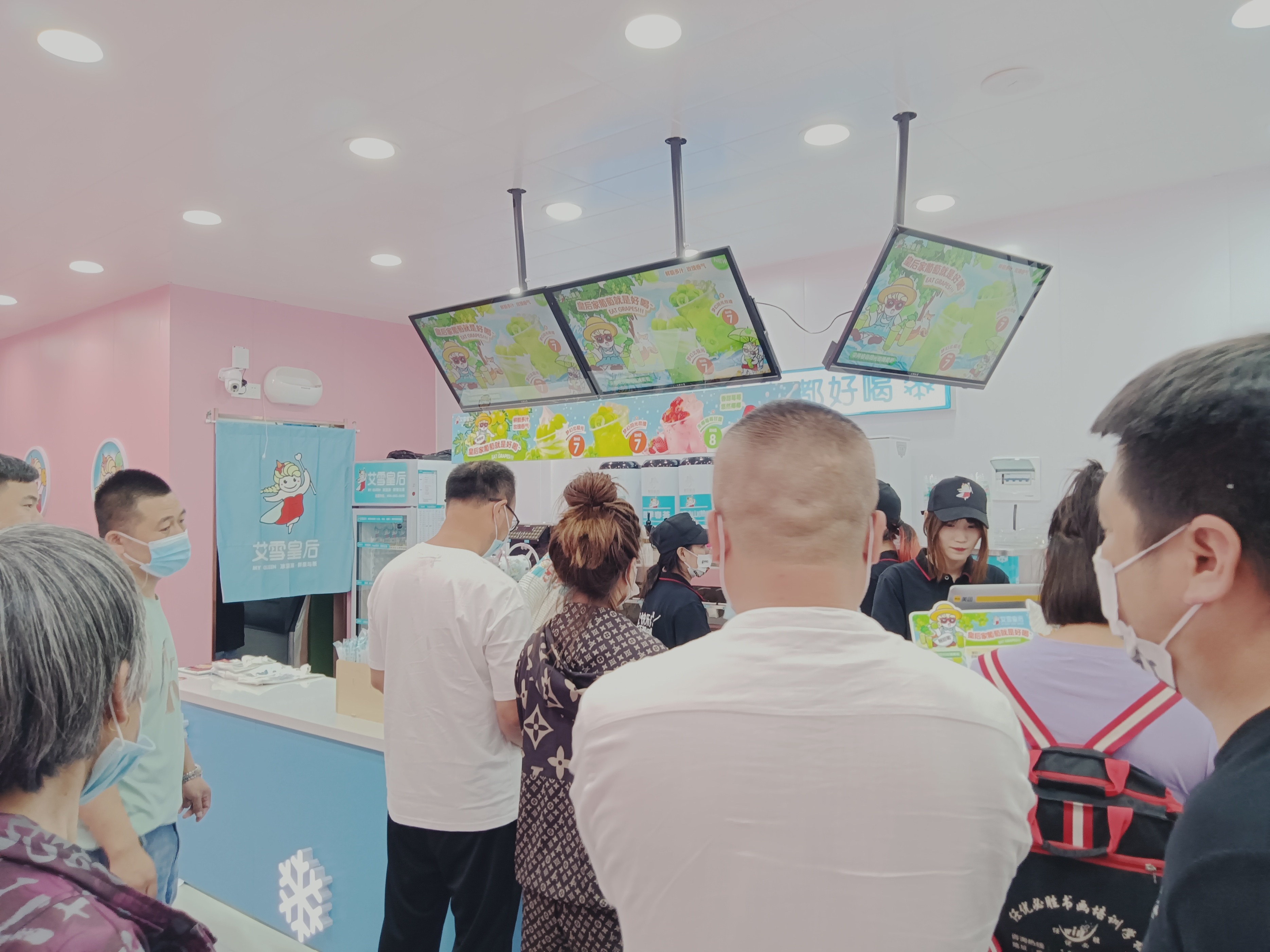 开奶茶店需要交税吗交多少税,怎么开奶茶店需要具备什么