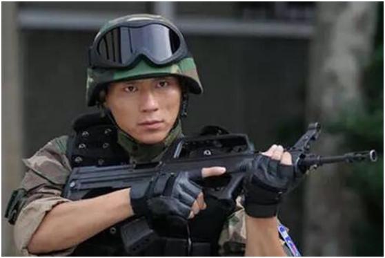 装疯卖傻的代表人物,装疯卖傻的角色