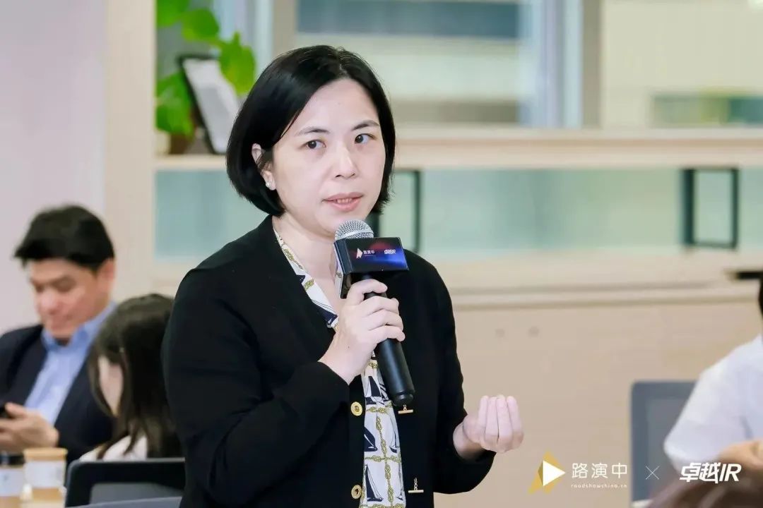 AI、ESG、数字化等热门话题尽在IR白皮书研讨会香港首秀