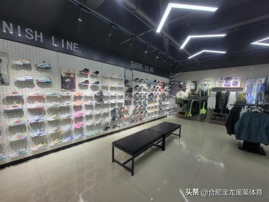 怎么加盟阿迪达斯折扣店,阿迪耐克折扣店加盟前景如何