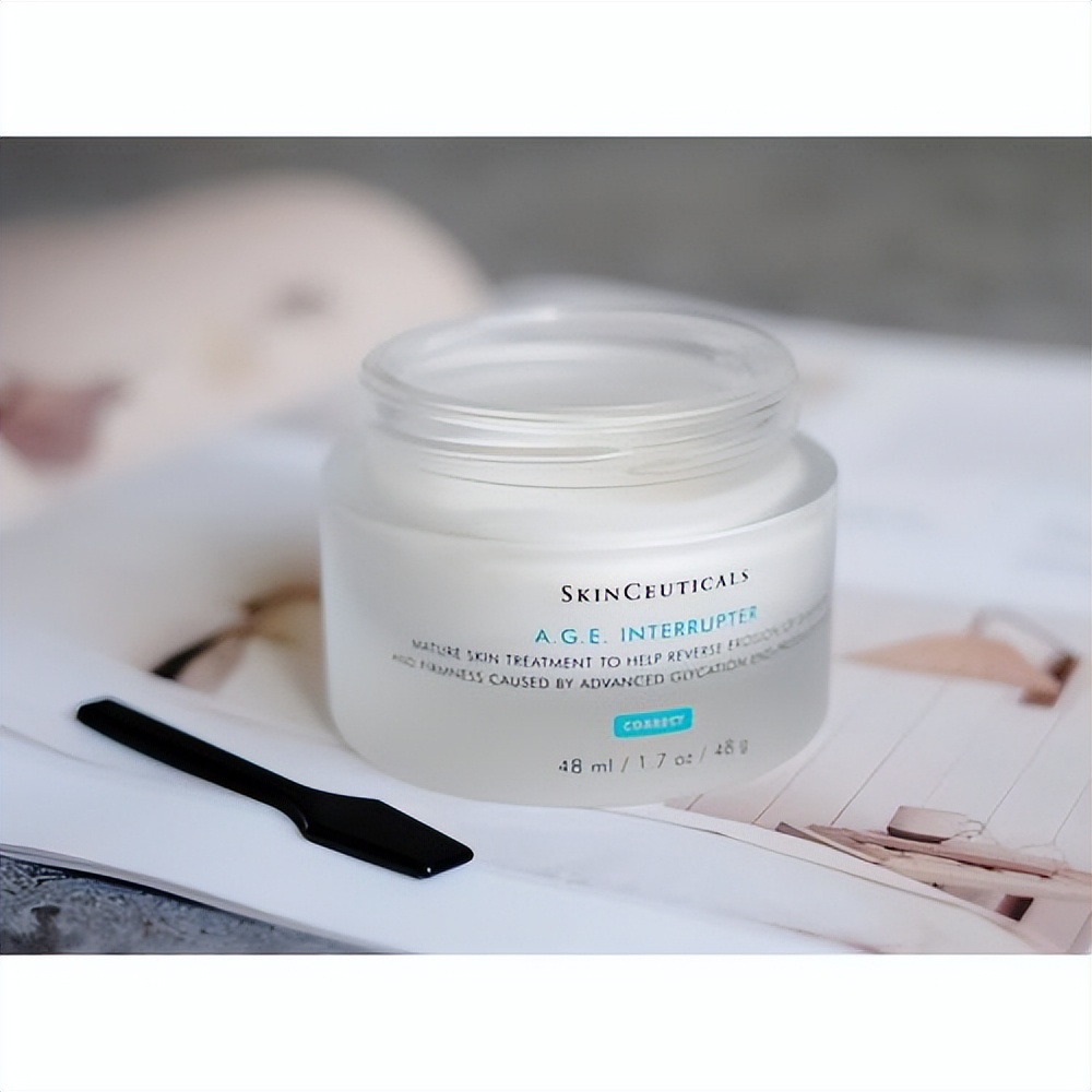 强效保湿面霜,保湿性强的抗衰老面霜