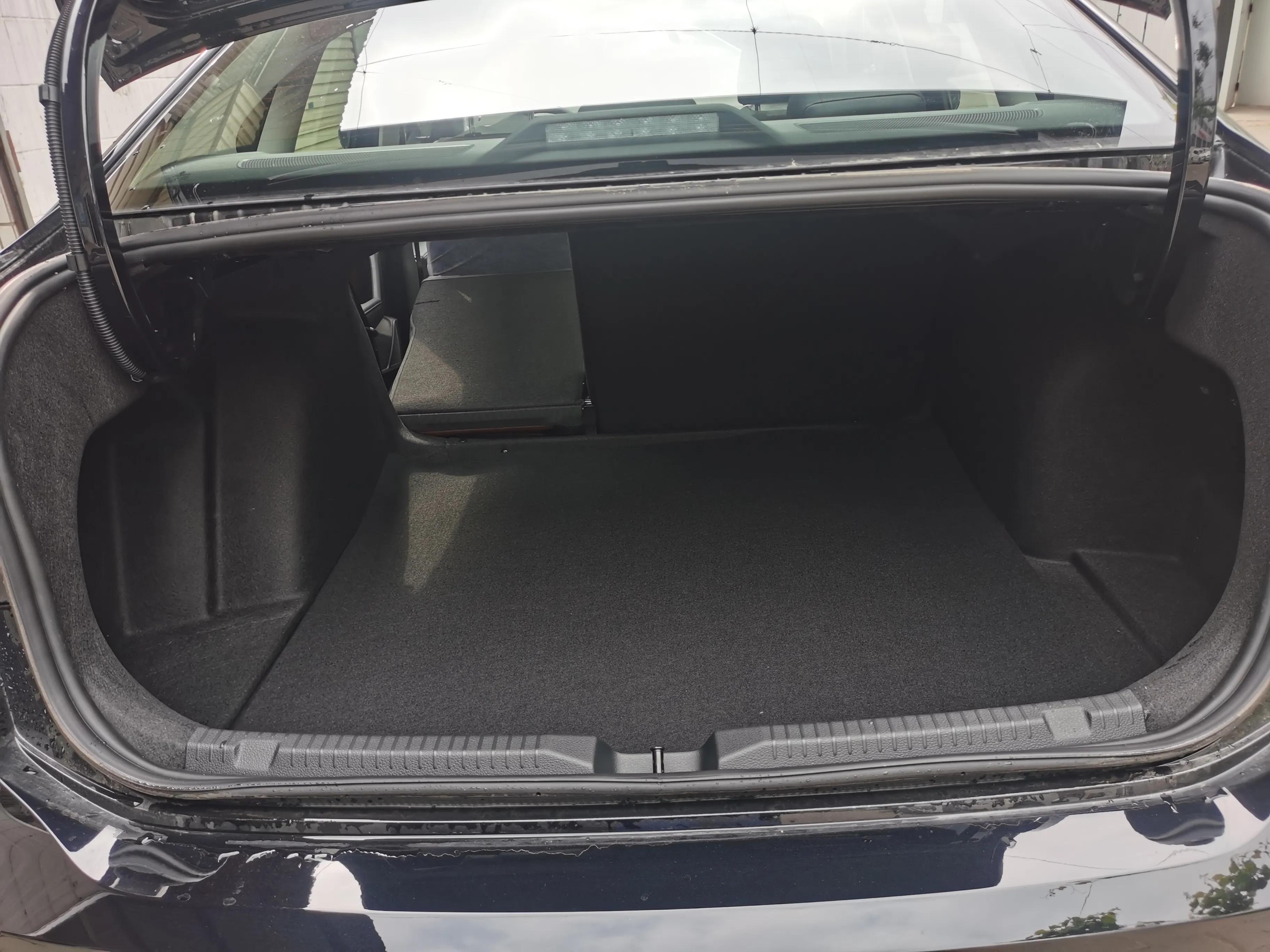 朗逸2022款280tsi豪华版落地多少,朗逸2022款280tsi豪华版落地价