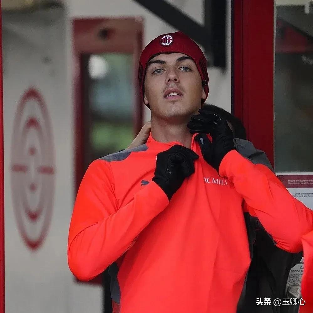 足球诗人贺炜的背景音乐,足球诗人贺炜村超