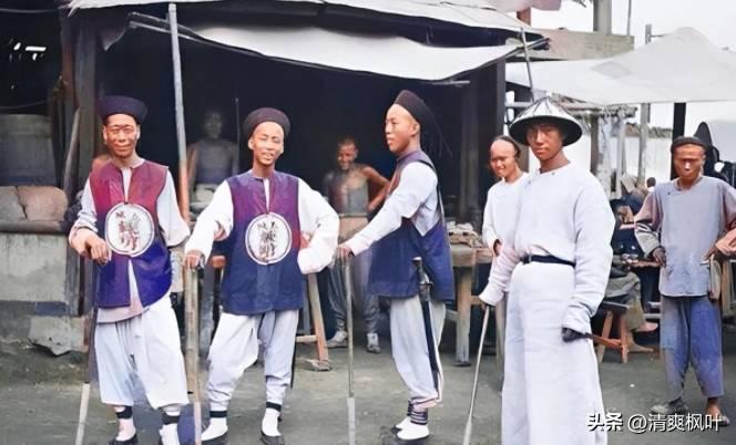 80年代我穿袜子的老照片,80年代袜子老照片