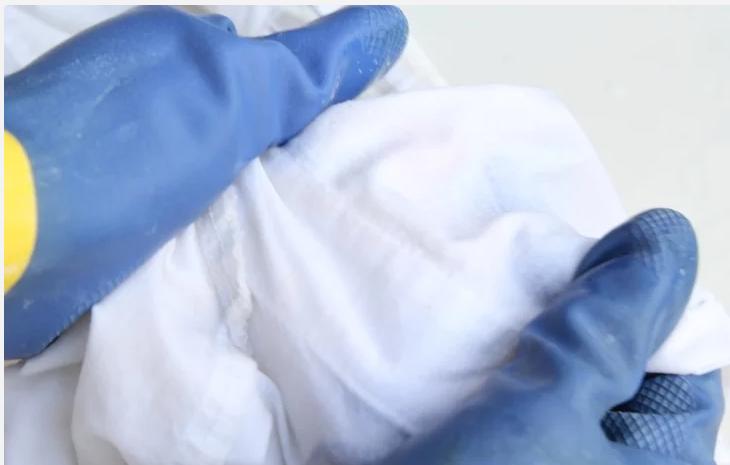 如何去除织物上的干血迹,去除织物血渍的最佳方法